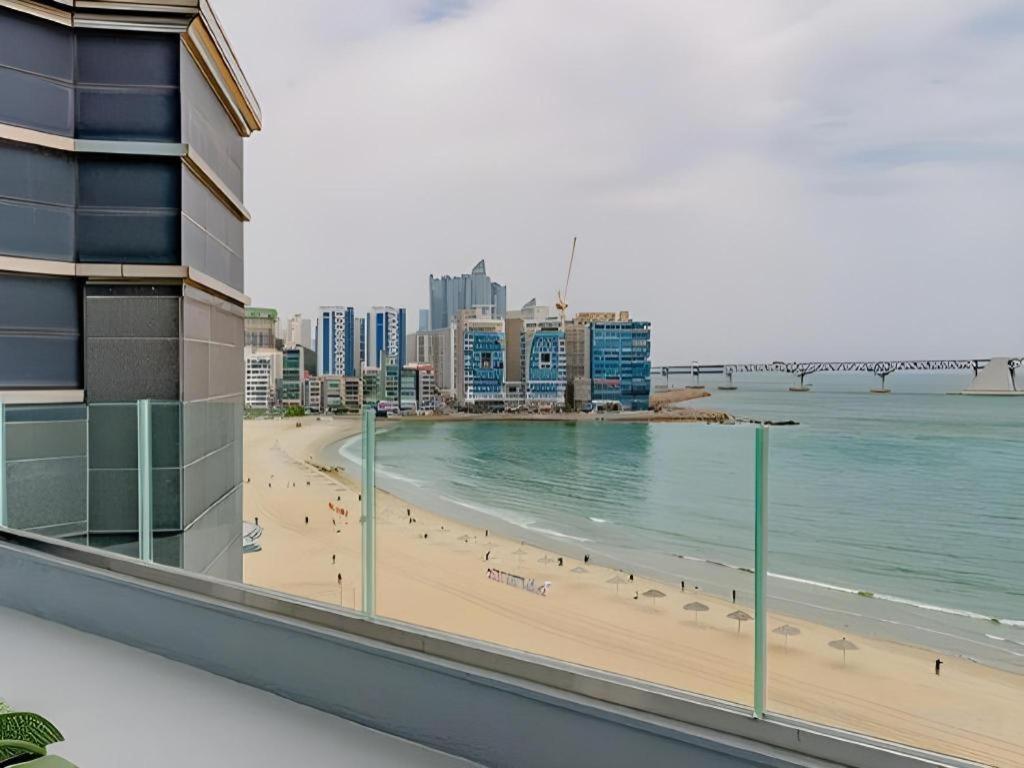 Hotel Homers Busan Exteriör bild