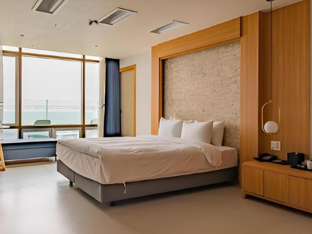 Hotel Homers Busan Exteriör bild