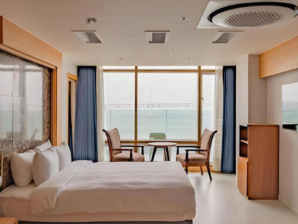 Hotel Homers Busan Exteriör bild