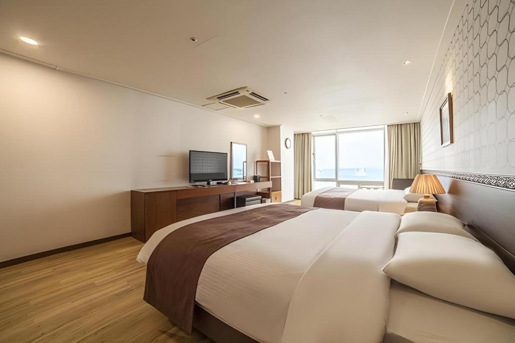 Hotel Homers Busan Exteriör bild